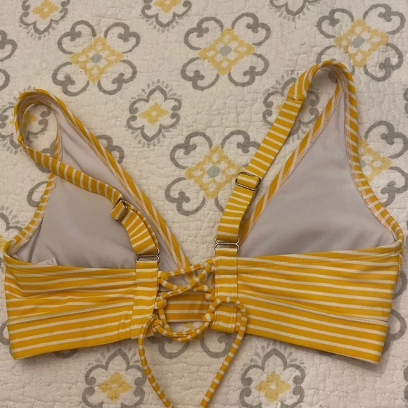Bikini Top - Picture 2 of 3